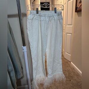 White Feather Trim Pants - Hippe beach bum